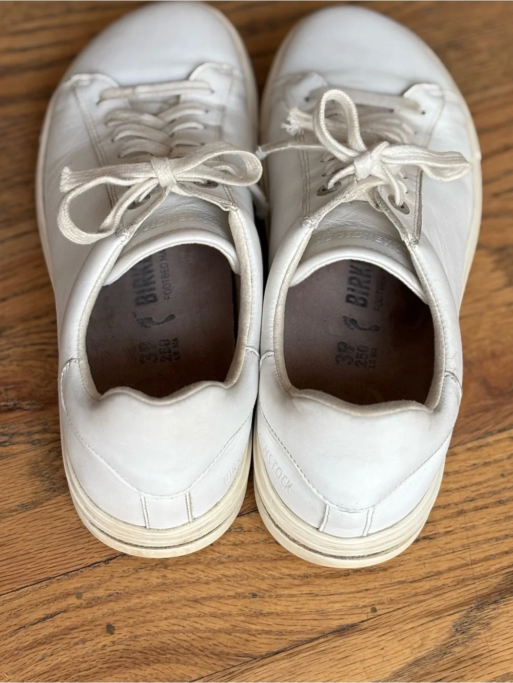 Birkenstock BEND Leather Sneakers in VGC Womens size 39 / 8.5